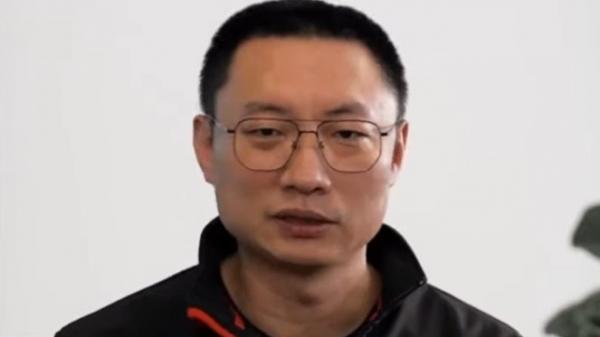 Zhu Xiaotong atau Tom Zhu, sosok terpenting ke-2 di Tesla. Foto: YouTube Spotlight on China