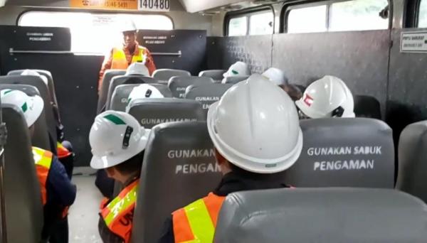 Bus Anti Peluru Freeport 1