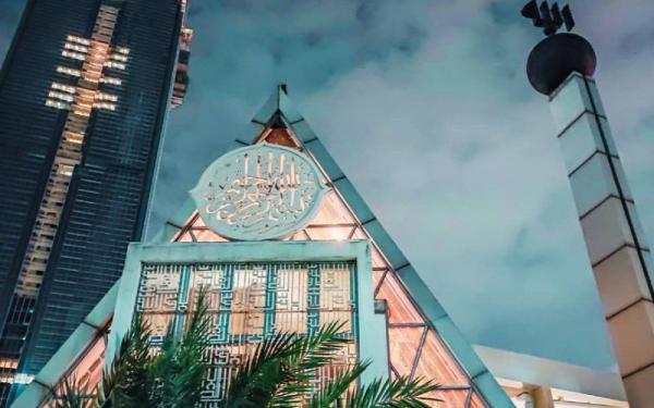 Masjid Jamie Darussalam di Tanah Abang karya Ridwan Kamil. (Foto: Instagram @ilhamyap)