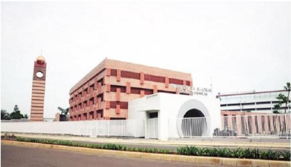 Masjid Raya Al Azhar Summarecon Kota Bekasi karya rancangan Ridwan Kamil. (Foto situs resmi Summarecon Bekasi)