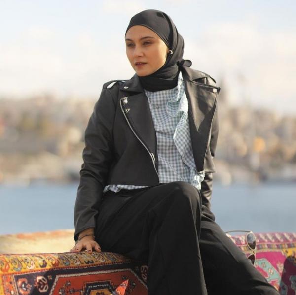 Artis Indonesia Keturunan Timur Tengah. (Foto: instagram)