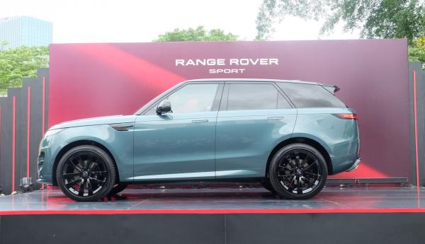 Range Rover Plug-In Hybrid Mengaspal di Indonesia Dibanderol Rp4,5 Miliar, Intip Kecanggihannya