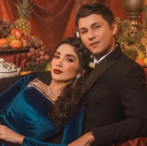 Pasangan artis suaminya lebih muda. (Foto: instagram)