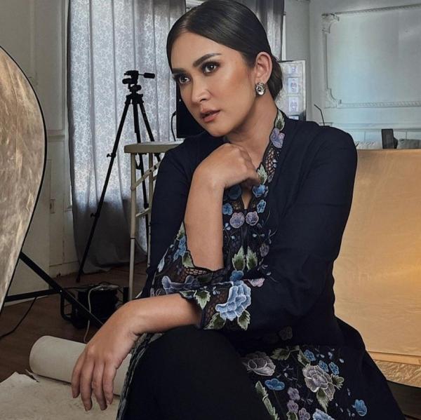 Screenshot 20230124 100309 Instagram Artis Lawas Keturunan Belanda. (Foto: instagram)