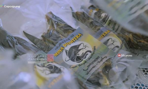 olahan ikan lele Produk olahan ikan lele dari Kelompok Budi Daya Perikanan Wono Mina Sari Dusun Wonosari, Tegalrego, Kabupaten Magelang. (Foto: YouTube CapCapung)