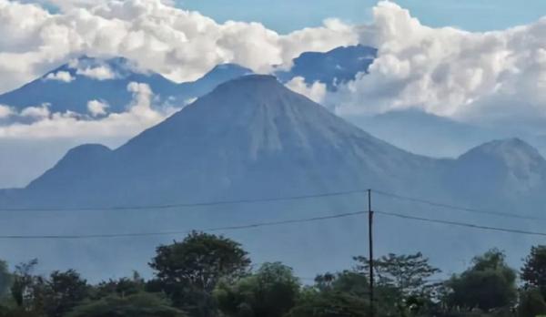 Penampakan Gunung Welirang. (foto: pendakicantik).
