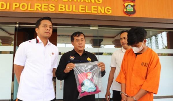 Polres Buleleng menetapkan Komang AP sebagai tersangka. (Foto: Polres Buleleng)