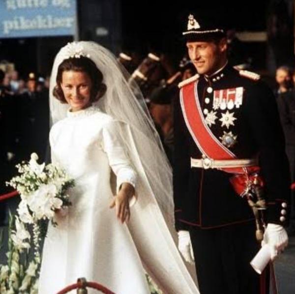 Screenshot 20230126 074201 Samsung Internet Perempuan Paling Beruntung Dinikahi Putra Mahkota Raja. (Foto: instagram)