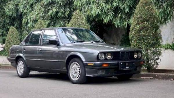 BMW 318i M40 (Foto: Istimewa)