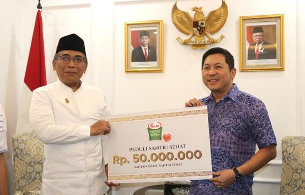 Pada program “Santan Sehat, Santri Sehat”, Sasa Santan Omega 3 akan melakukan kegiatan Tabligh Akbar di beberapa pesantren di kota-kota besar Indonesia. (Foto: dok PT Sasa Inti)