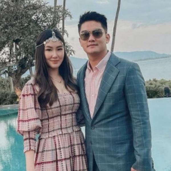 Artis Indonesia pacaran lama tapi gagal menikah. (Foto: instagram)