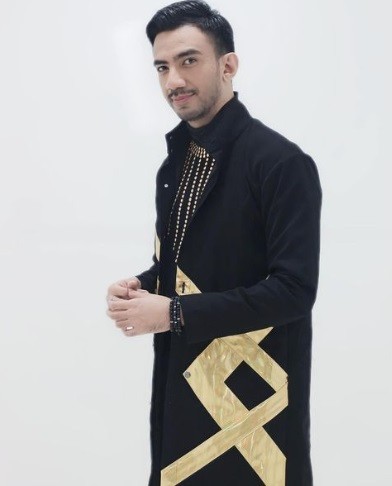 Artis sempat jadi TKI. (Foto: istimewa)