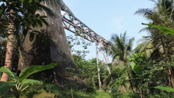 Jembatan Cikacepit (Foto: kebudayaan.kemdikbud.go.id)