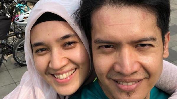 Dhini Aminarti dan Dimas Seto Artis belum dikaruniai anak. (Foto: Instagram)
