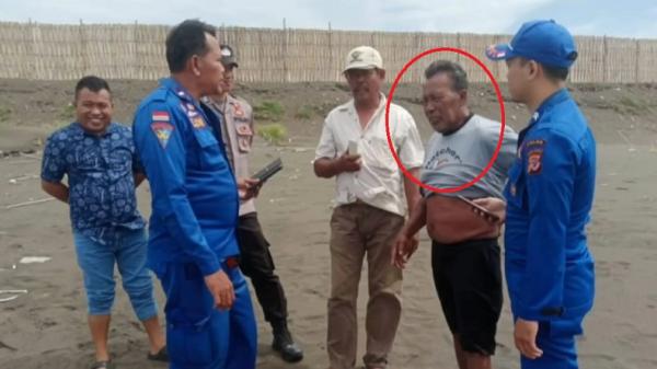 Ma`mur (lingkaran merah), nelayan asal Banten, terdampak di Pantai Pangkalan, Kecamatan Cikalong, Kabupaten Tasikmalaya. (FOTO: iNews/ASEP JUHARIYONO)