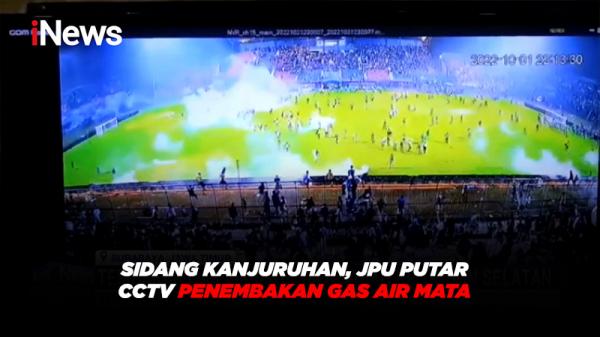 Sidang Tragedi Kanjuruhan, JPU Putar CCTV Penembakan Gas Air Mata 