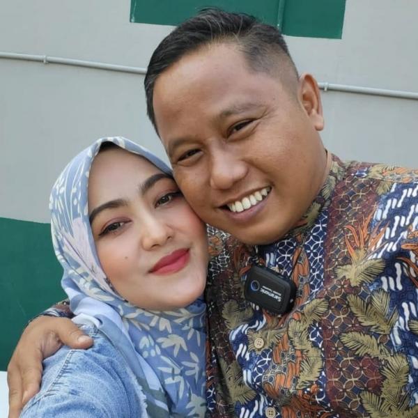 Artis Indonesia Nikahi Pramugari Cantik. (Foto: Instagram) 
