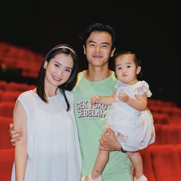 Artis Indonesia Nikahi Pramugari Cantik. (Foto: Instagram) 