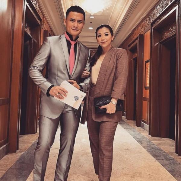 Artis Indonesia Nikahi Pramugari Cantik. (Foto: Instagram) 