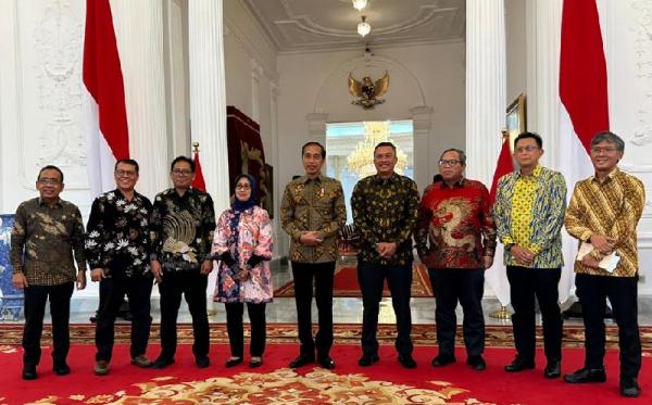 Terima Dewan Pers, Presiden Jokowi Bahas Media Sustainability hingga Indeks Kebebasan Pers