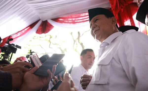 Saat Jokowi Sebut Elektabilitas Prabowo Subianto Potensial Tertinggi di HUT ke-15 Gerindra