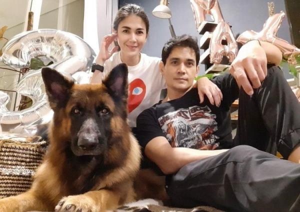 Momen bersama anjing kesayangan