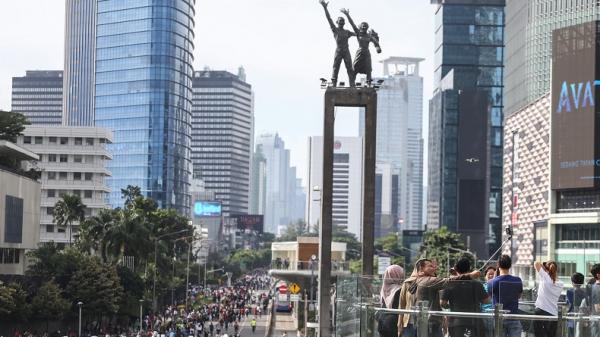 CFD Sudirman-Thamrin, PKL Hanya Boleh Jualan di Zona Hijau Mulai Hari Ini