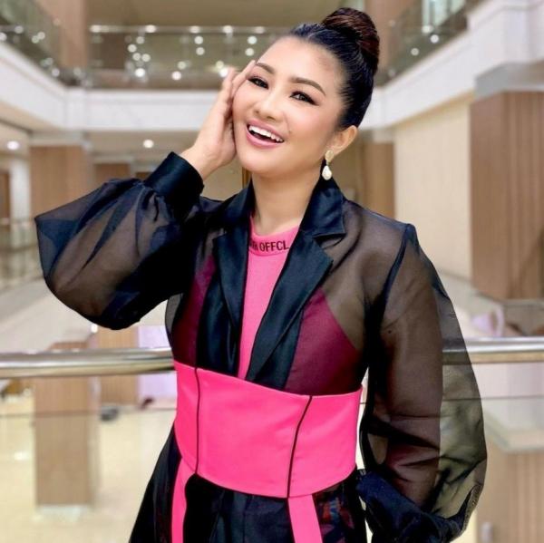 Screenshot 20230214 081747 Instagram Artis Indonesia Punya Restoran di Luar Negeri. (Foto: instagram)