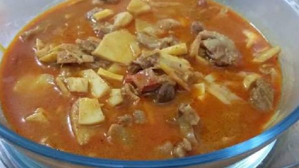 Gulai Umbut Kelapa Gulai Umbut Kelapa (Foto: Perpustakaan DIgital Budaya)