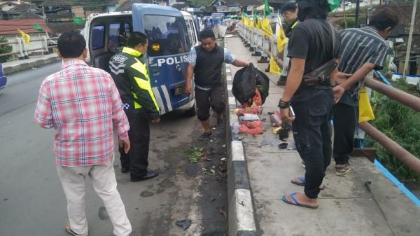 Kecelakaan di Sukabumi Hari Ini, Truk Tabrak Imam Masjid hingga Tewas
