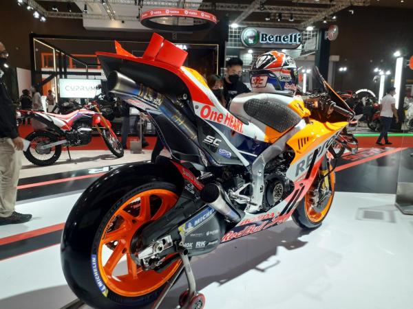 Honda RC213V 2