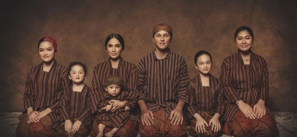 Artis Indonesia Punya 5 Anak. (Foto: Instagram)
