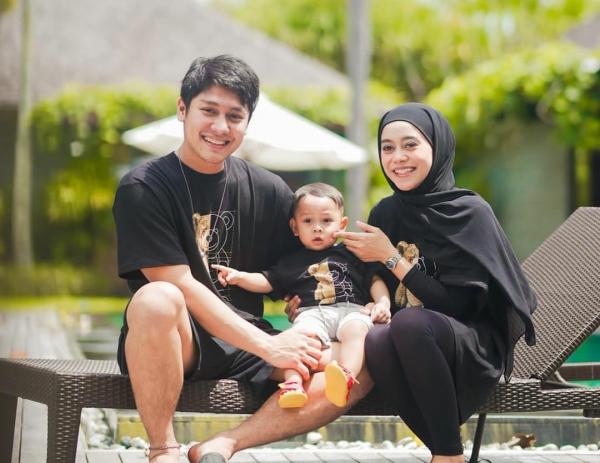 Artis Indonesia Melahirkan di Usia Muda. (Foto: instagram)