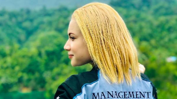 Herolena Mahasiswi Universitas Papua (IG)