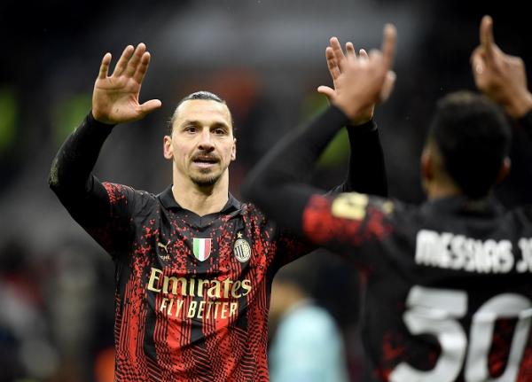 Ibrahimovic AC Milan menang 2-0 atas Atalanta dengan skor 2-0 di lanjutan Liga Italia 2022/2023. (foto: REUTERS)