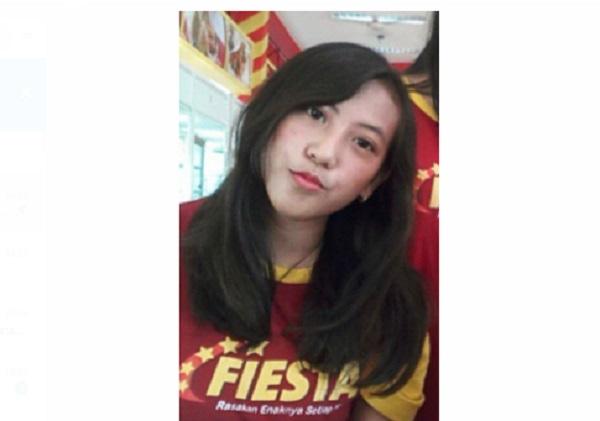 Irawati Puteri saat jadi SPG Chicken Nugget (screenshot Twitter)