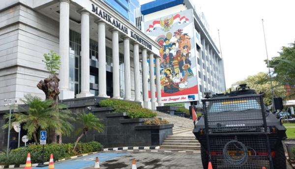 Polisi Perketat Penjagaan Gedung MK Jelang Putusan Uji Materi Masa Jabatan Presiden