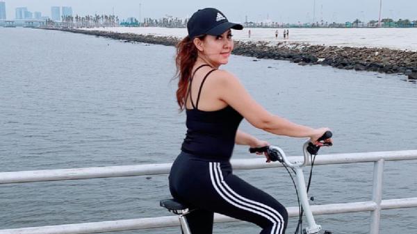 Cahya Kamila Hobi bersepeda (Foto: Ig @cahyakamila88)