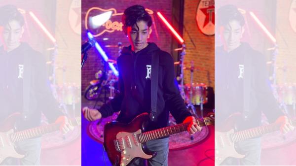 Kenzy Taulany punya band (Foto: IG @kenzy_taulany)