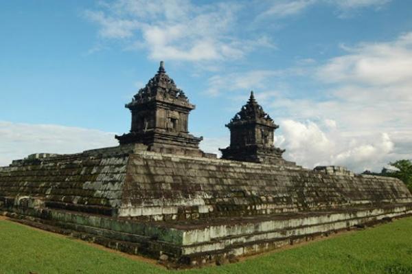 Candi Barong