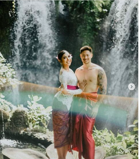 Screen Shot 2023 03 05 At 13 43 23 Potret mesra artis transgender Millen Cyrus dan kekasih. (Foto: Instagram)