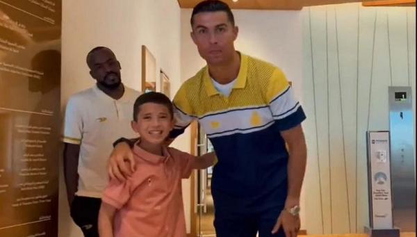 Bocah Korban Gempa Suriah Bertemu Langsung dengan Cristiano Ronaldo: Saya seperti Mimpi