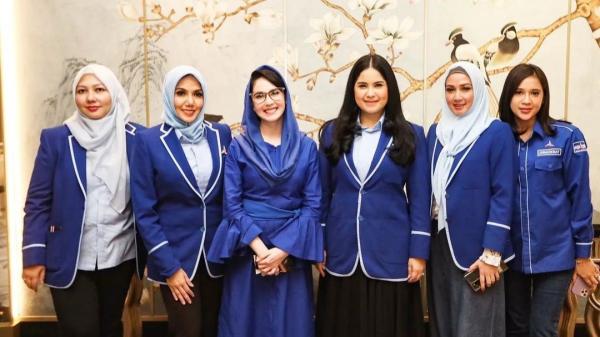 Screenshot 20230309 065257 Instagram Kabar Terkini Artis Lawas Dina Lorenza