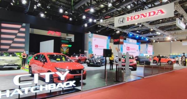 Hadapi Kompetitor, Honda Kerahkan 16 Mobil Sekaligus di GJAW 2023