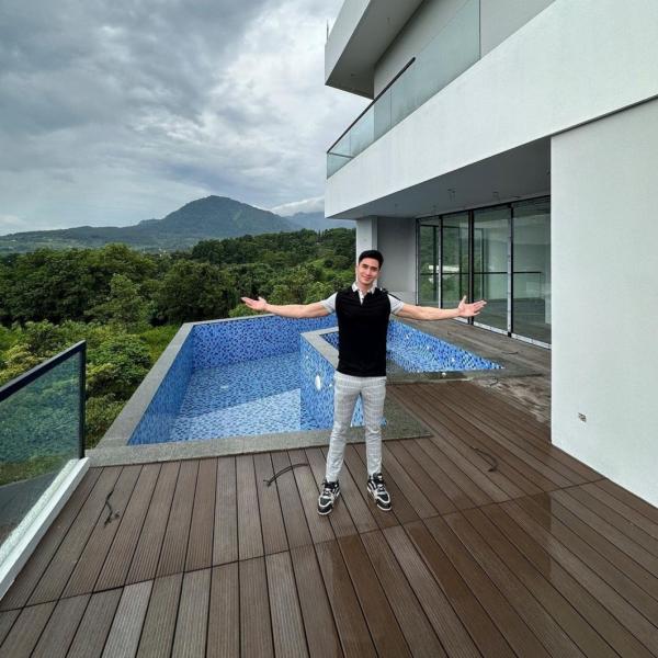 Potret rumah mewah artis masih single. (Foto: instagram)