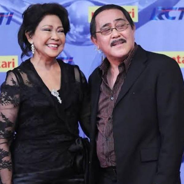 Deretan Artis Lawas Setia Dampingi Suami hingga Maut Memisahkan. (Foto: istimewa)