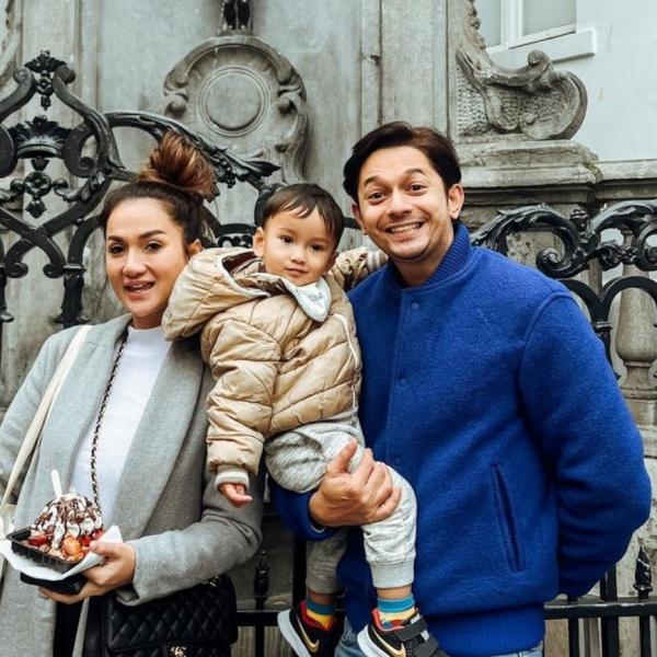 Artis menikahi mantan pacar. (Foto: instagram)