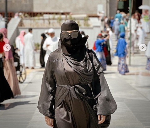 Aurel Hermansyah Cadar2 Aurel hermansyah pakai cadar. (Foto: Instagram)