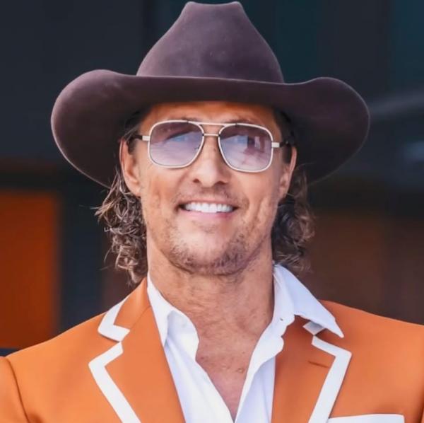 Deretan artis yang memiliki pekerjaan unik sebelum terkenal. (Foto: istimewa)