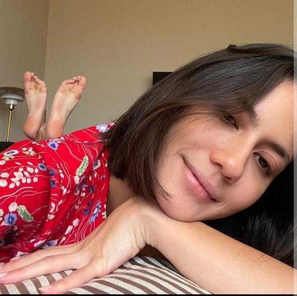 Screenshot 20230324 153051 Instagram Potret Pevita Pearce pakai baju merah. (Foto: instagram)